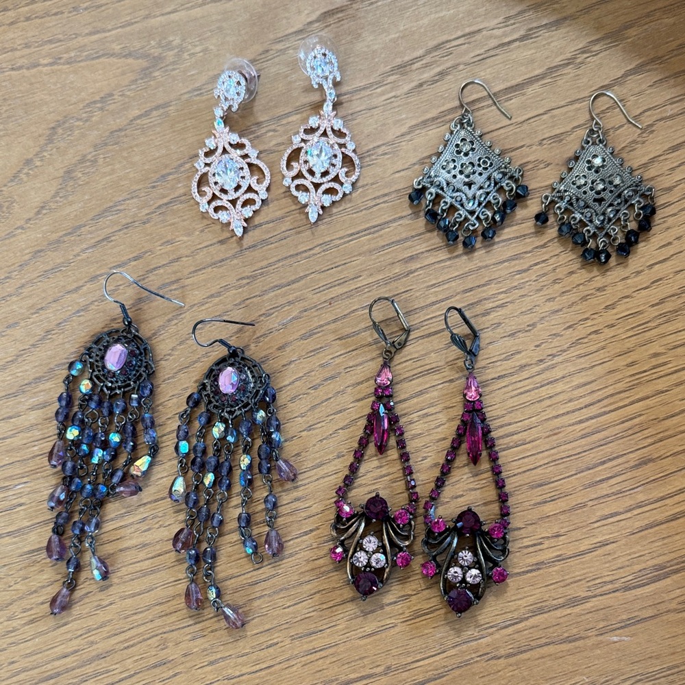 Elegant Multi-Color Dangle Earrings Set